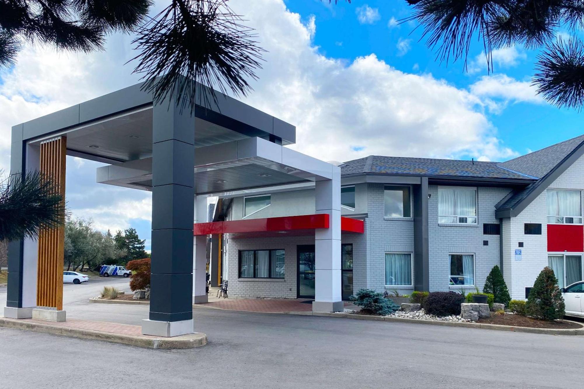 Comfort Inn Кеймбридж Экстерьер фото